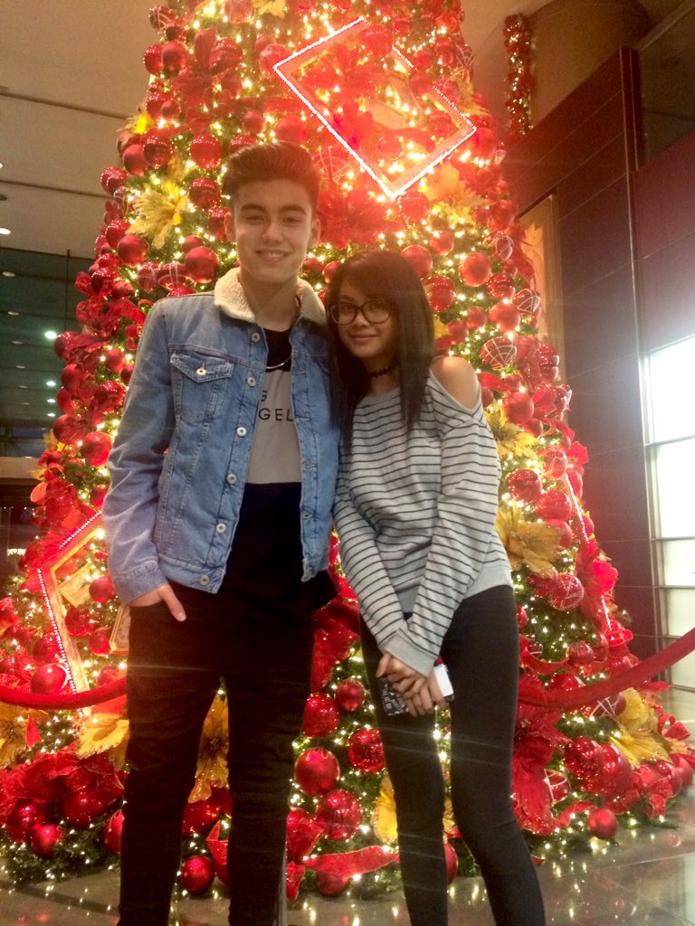 oneforYLONACVT's tweet photo. https://t.co/4DP8spG4NV