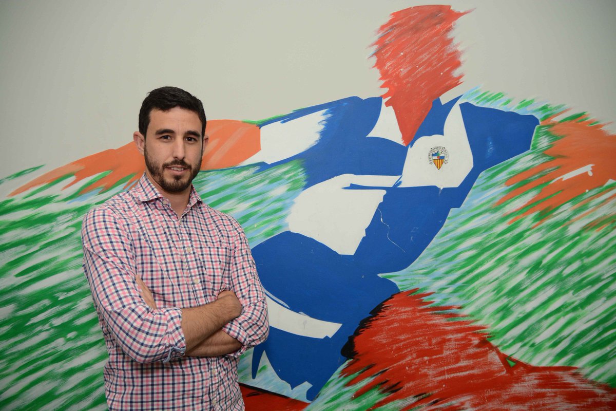 Entrevistem a @senabre6, entrenador del filial del <a href="/CESabadell/">CE Sabadell 🧅</a> esportsabadell.cat/futbol/2016/11…