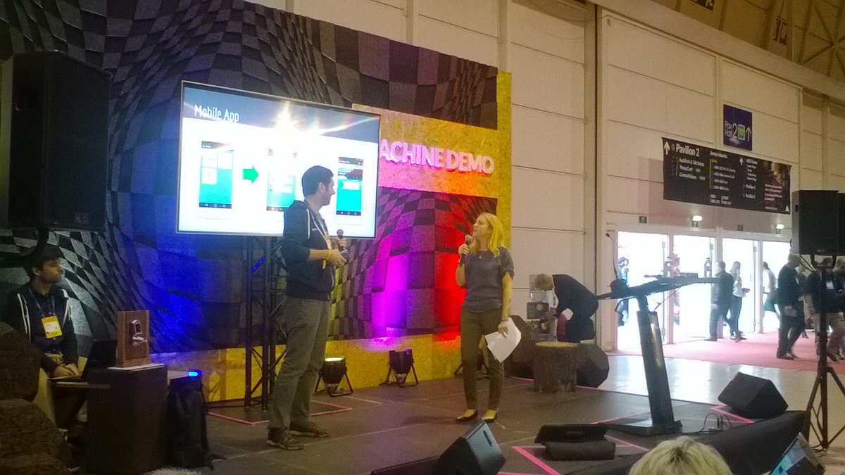 WebSummit's tweet image. .@LocaidMe and @porterkeyless give a demo over on #MachineDemo now, lots of cool ALPHA's to see this year 😊 #WebSummit