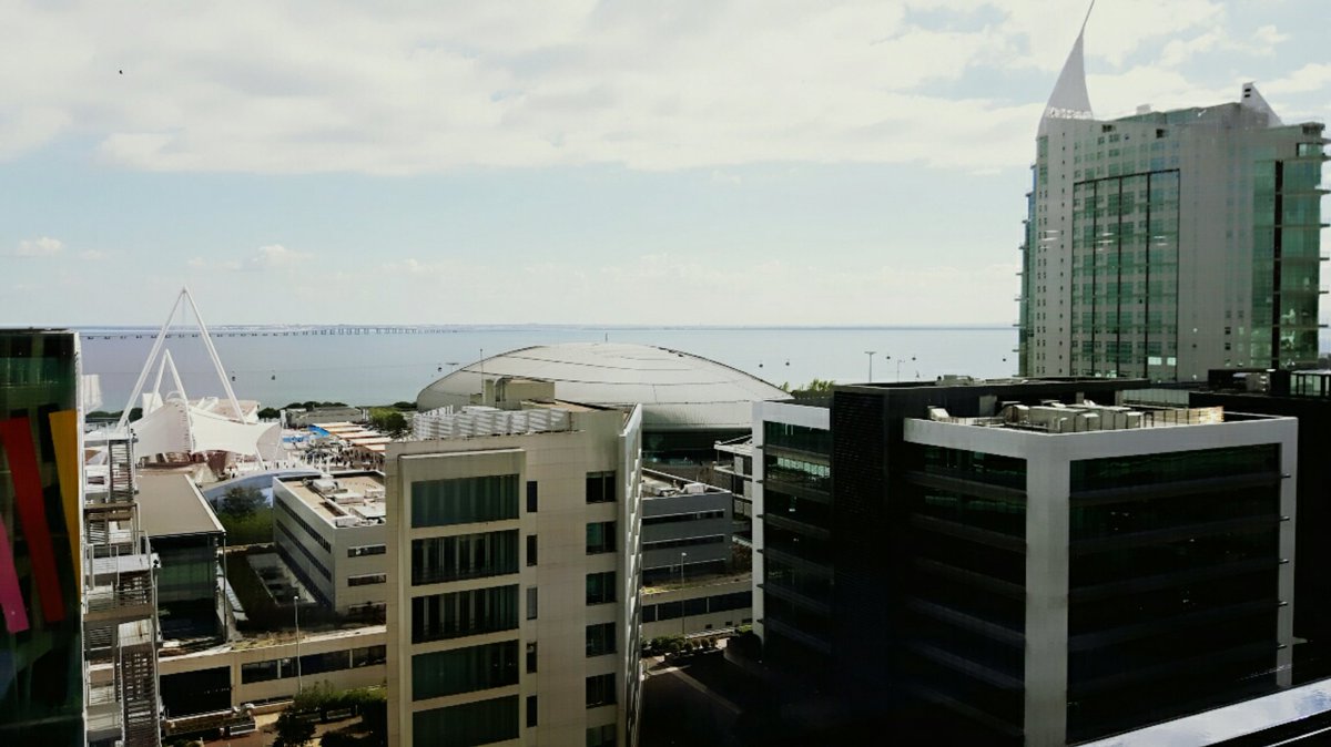 S_A_Monteiro's tweet photo. Great view! Promising businesses in the horizon! Awesome place to work @IDEIAhub #WebSummit #websummitlisbon #websummit2016 https://t.co/t2m4HM2Af2
