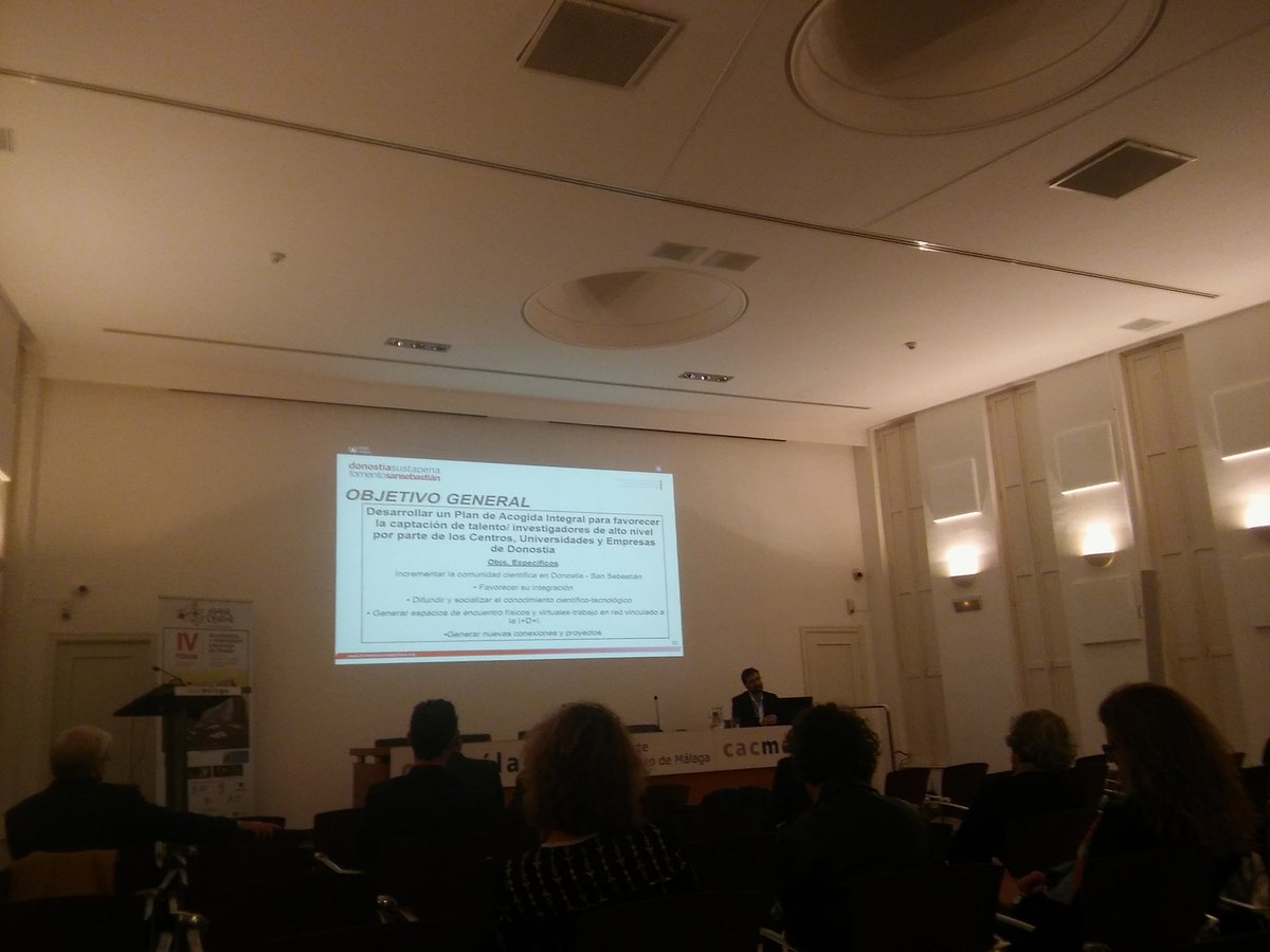 Vevichi's tweet photo. #TalentHouse presta apoyo acompañamiento a lcomunidad cientifica @cacmalaga #knowdle @espanacreativa #SanSebastian https://t.co/q7lQFQmhpl
