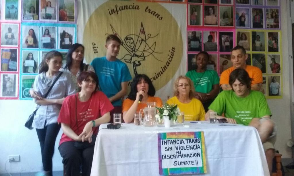 INFANCIAS TRANS SIN VIOLENCIA NI DISCRIMINACIÓN SUMATE!!!!