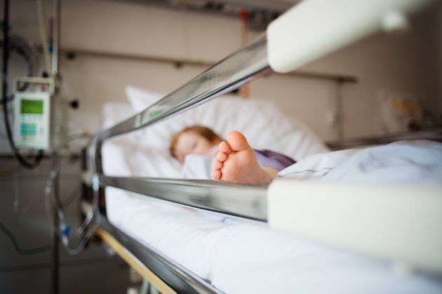 ELCHillsborough's tweet photo. A Mysterious Neurological Condition Is Paralyzing Children, Beware of these symptoms. https://t.co/ROPq1JT7vm https://t.co/D3v1sR4YUO