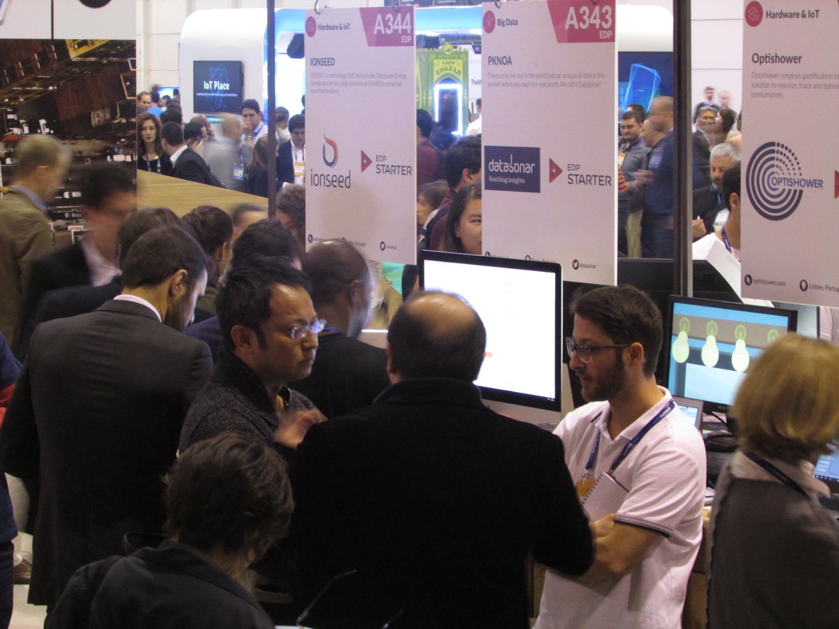 Websummitean's tweet photo. Long negotiations with investors @Optishower @WebSummit https://t.co/35fkfMkcLW