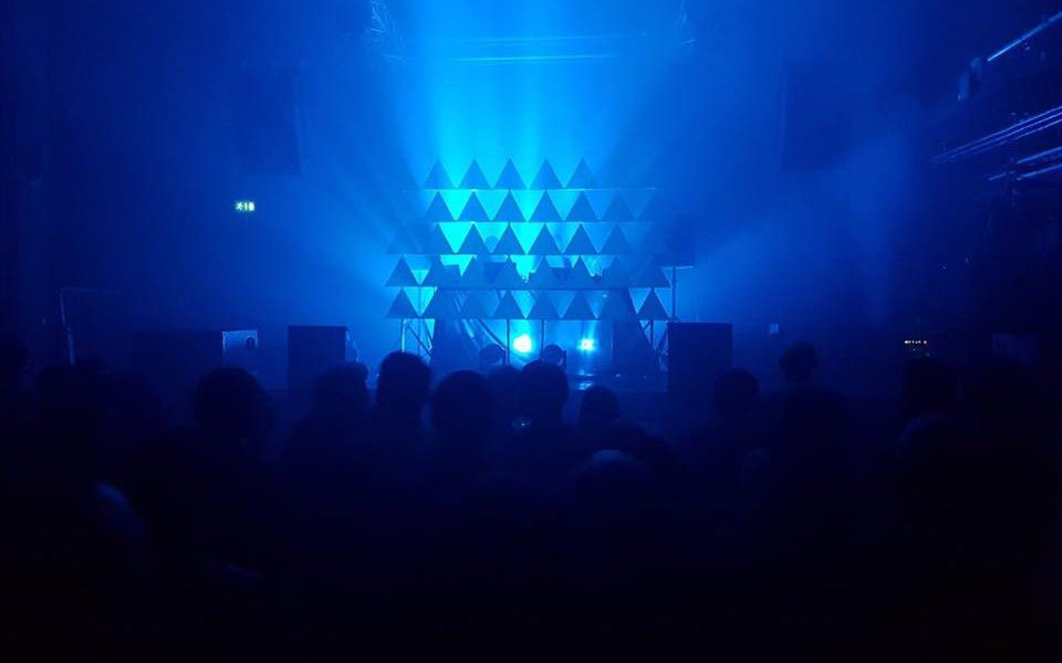 Rêveries cosmiques et #techno technologique : le #festival <a href="/transientfestvl/">Transient Festival</a> élargit le spectre
👉 on.traxmag.com/KTn8-8k0N