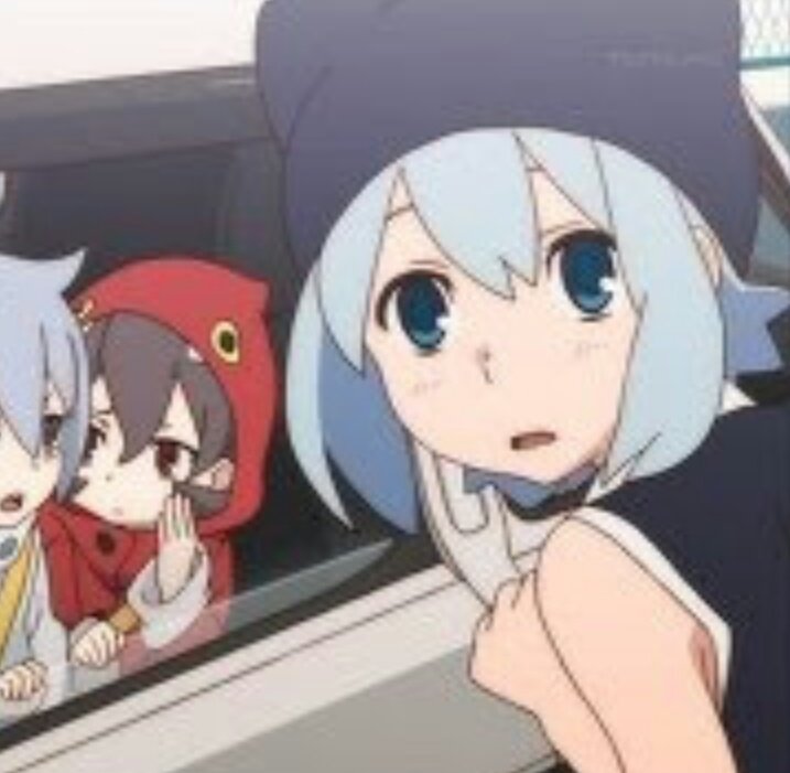 ななみ 水奈ちゃん火奈ちゃん お誕生日おめでとうございます 強気でおっさんくさい吸血鬼と泣き虫で優しい人魚の双子ちゃん 館林水奈生誕祭 館林火奈生誕祭 11月11日は水奈火奈の誕生日 夜桜四重奏 Rtした人全員フォローする