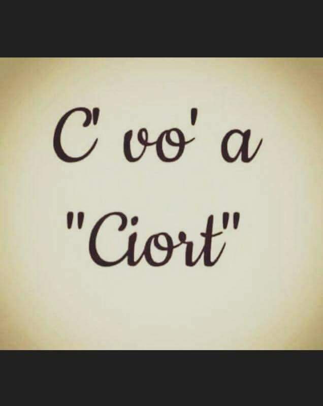 rosafiore_rf's tweet photo. E poi....
#aciort #fortuna #Napoli #luck https://t.co/TeV5zYq1A2