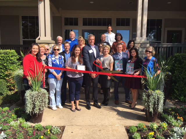 PasadenaTX_CoC's tweet image. We gladly welcome the Houston Apartment Association to the Pasadena Chamber! #RibbonCutting #PasadenaChamber #ConnectingYourCommunity