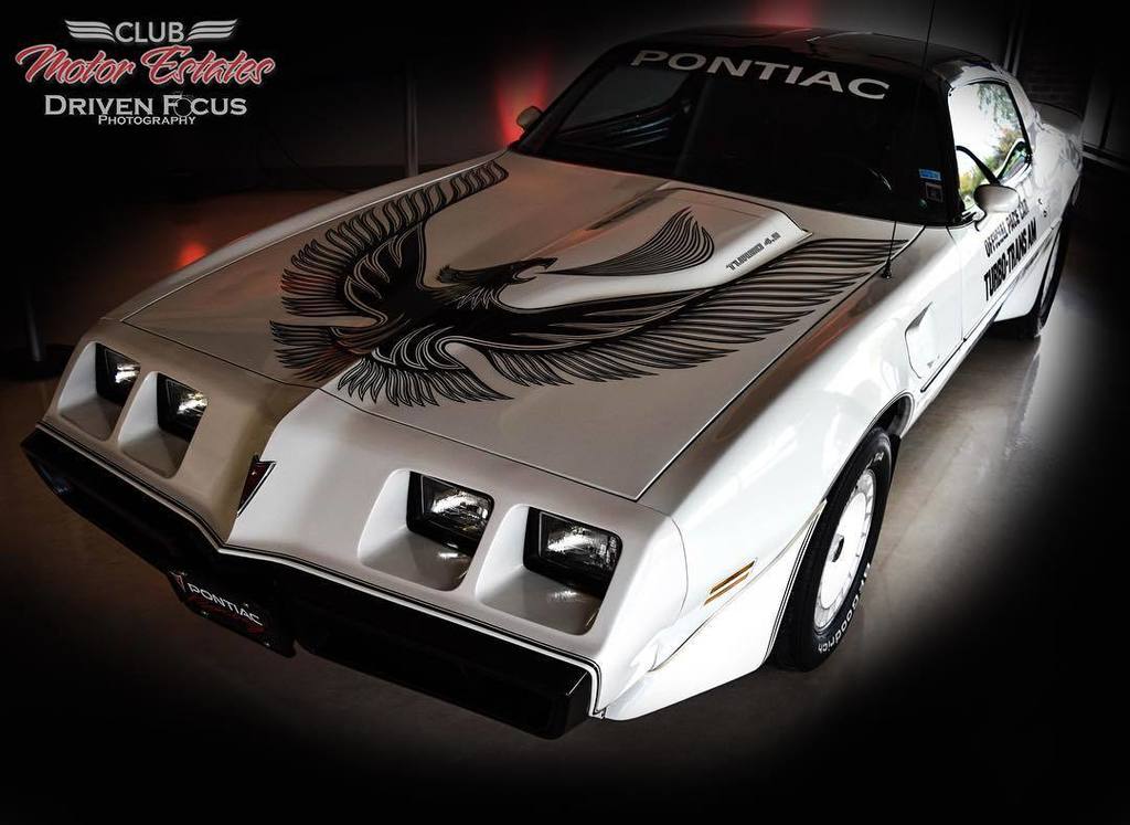 ClubMotorEstate's tweet photo. #throwbackthursday is here!!! That means it's almost Friday. Which also means we are one d… https://t.co/pKVmOAnJO2 https://t.co/jEAGCOG5lh