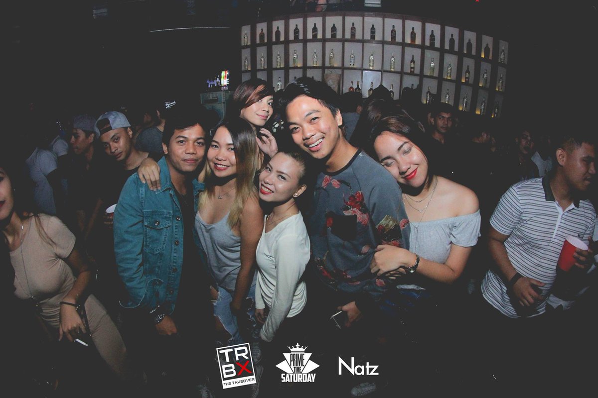 marsiyuuu's tweet photo. one of our usual saturday nights. ✨ #SESquad *insert kate* https://t.co/pC2lSAzXSJ