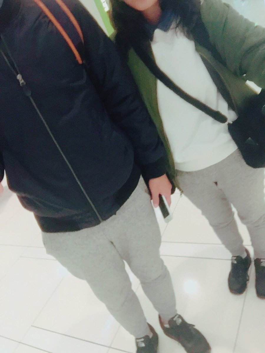SG_ryohei's tweet photo. 最高の2日目やった😚美味しもん食べてお揃いの服装してっていうもう楽しすぎた😍
HappinessのLiveもいけたし満足やわ😋✌️️
菜々美も喜んでくれててよかった。2日間ありがとう❤️
また、一緒に出掛けよう✈️💨
@n_nmican https://t.co/LWz1hZq57W