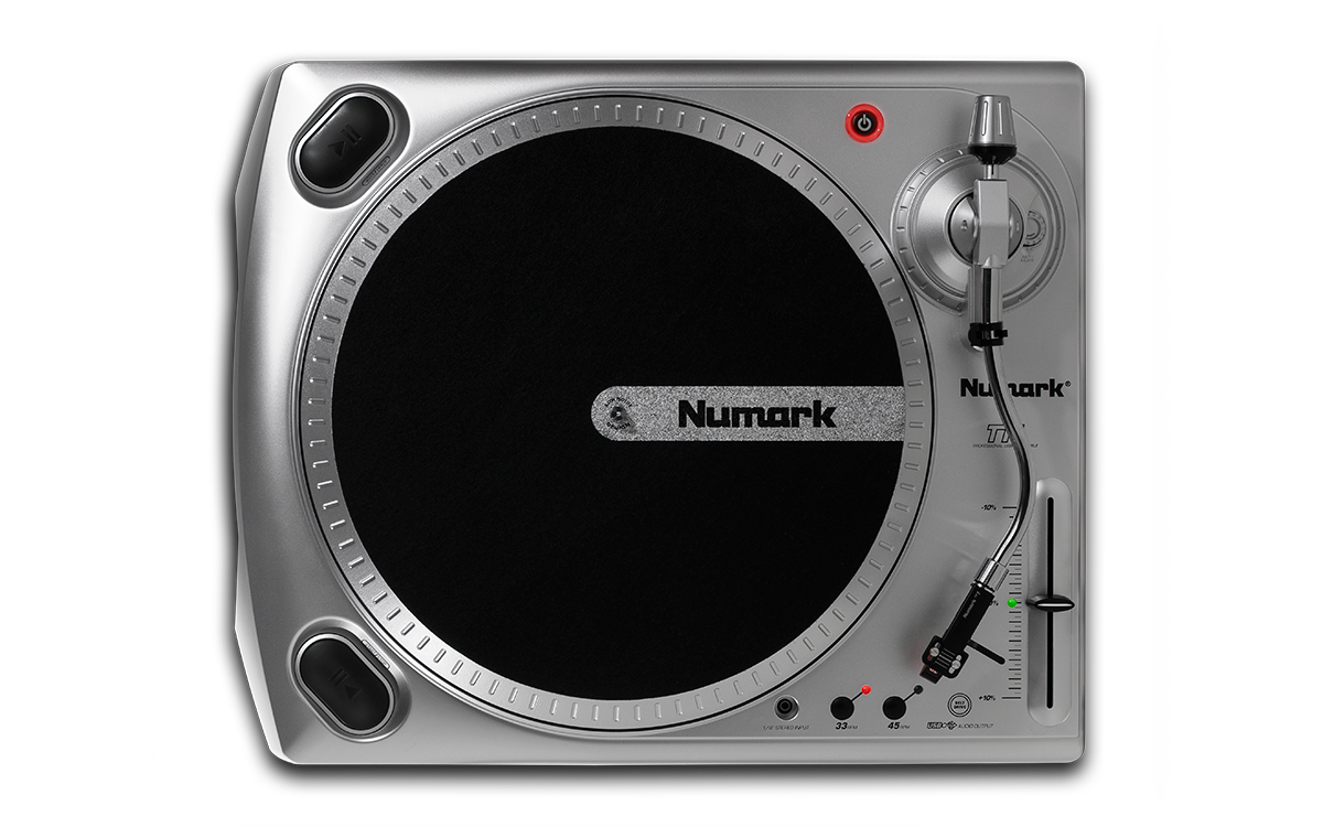 Numark's tweet photo. The TTUSB was the first table way, way, waaaay back to have this capability. #NumarkFirst #ThrowbackThursday #TBT https://t.co/pnRZQgggLn https://t.co/pNebePknox