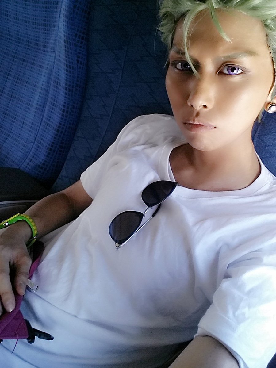 アレク インスタ