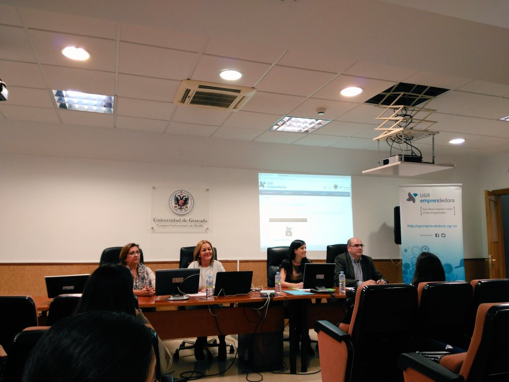 UGRemprendedora's tweet photo. Comienza la inauguración de la Jornada #MelillaemprendeUGR 👏 ¡Muchísimas gracias por venir y a disfrutar de ponencias/talleres! 😉😉 https://t.co/hw5ssR7r3n