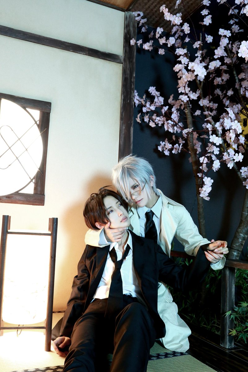 ট ইট র Kamyu コス 闇の末裔 逃げられやしないんだ あなたも私も 闇の末裔 なのだから 都筑麻斗 Arata Hiyoko 邑輝一貴 Kamyu 闇の末裔