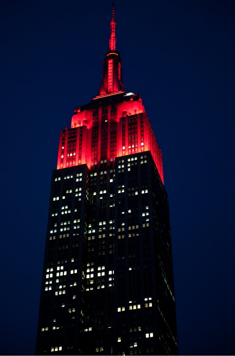 RutgersU's tweet image. The @EmpireStateBldg is ready for #Rutgers250 lighting tonight! esbnyc.com/explore/tower-…