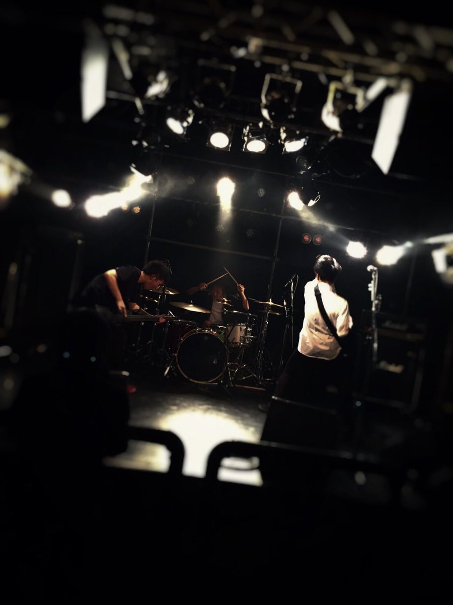 n_h_official's tweet photo. Thank you for ClubKnot !!😈
また1月末に名古屋で会いましょう💉💉
豊橋最高だったよ！よ！よ！
ちなみにDr.Akiraの誕生日でもあったよ！よ！おめでとう言ってあげて！おめでとう！ by Akira

#gig #neverhood #clubknot https://t.co/rvuKORDOms