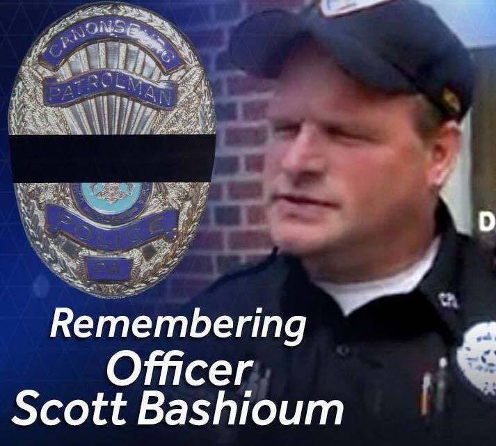 rmlb36's tweet photo. Murdered this day, November 10, 2016 Serving the Canonsburg Police Department for 18 years!! https://t.co/WWZS5R2KEl