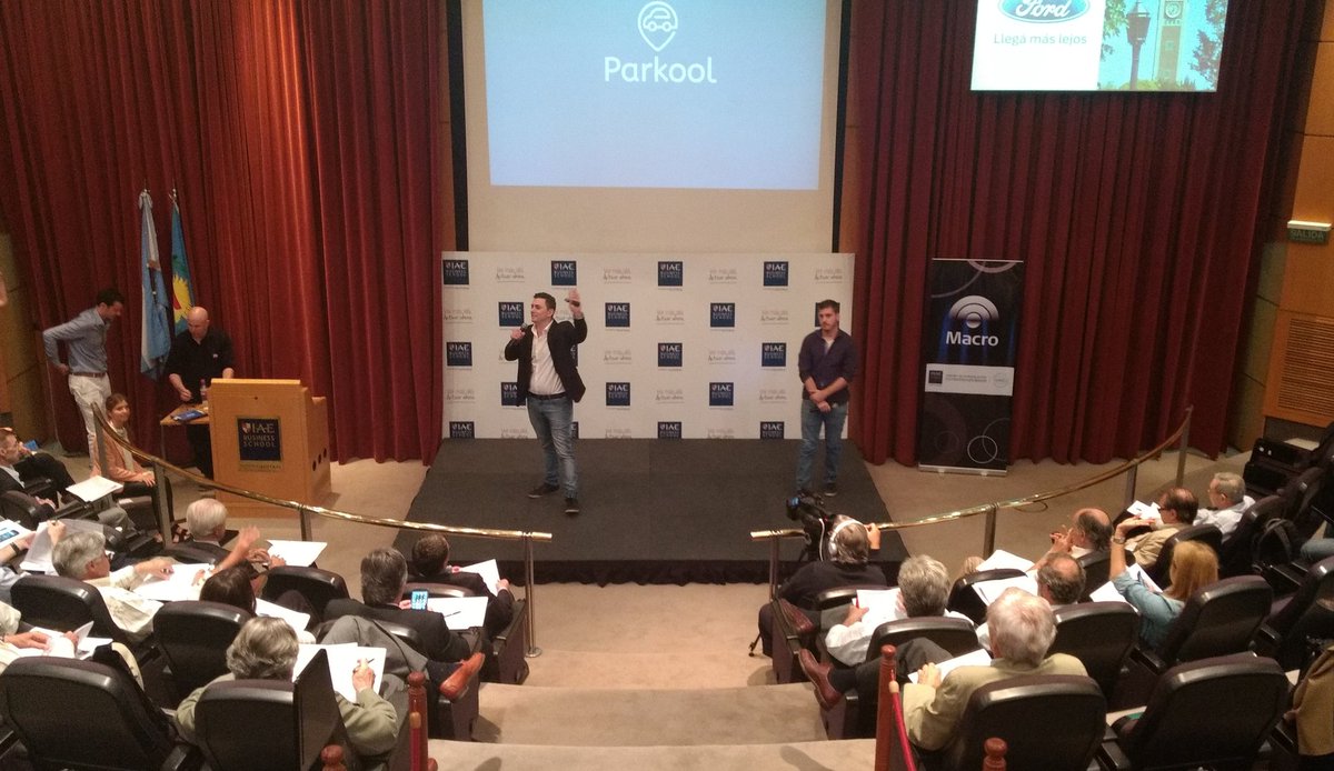 E4E_LA's tweet photo. Hace un año comenzaban en el #JwefArg, hoy @ParkoolOficial da su pitch en la final de NAVES. ¡Le deseamos éxitos! https://t.co/ZIelGRe8VG