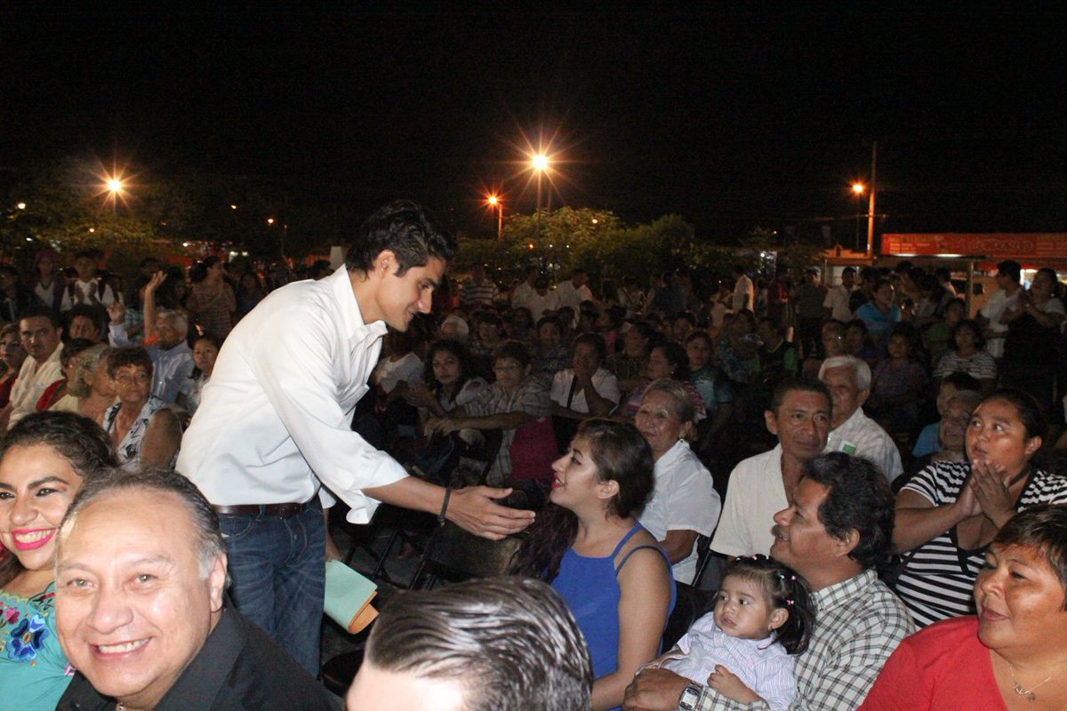 EquipoDGP's tweet photo. Conversatorio en Vergel II #Contigo1D @DanielGranjaMX https://t.co/ZPWPTWxZmr