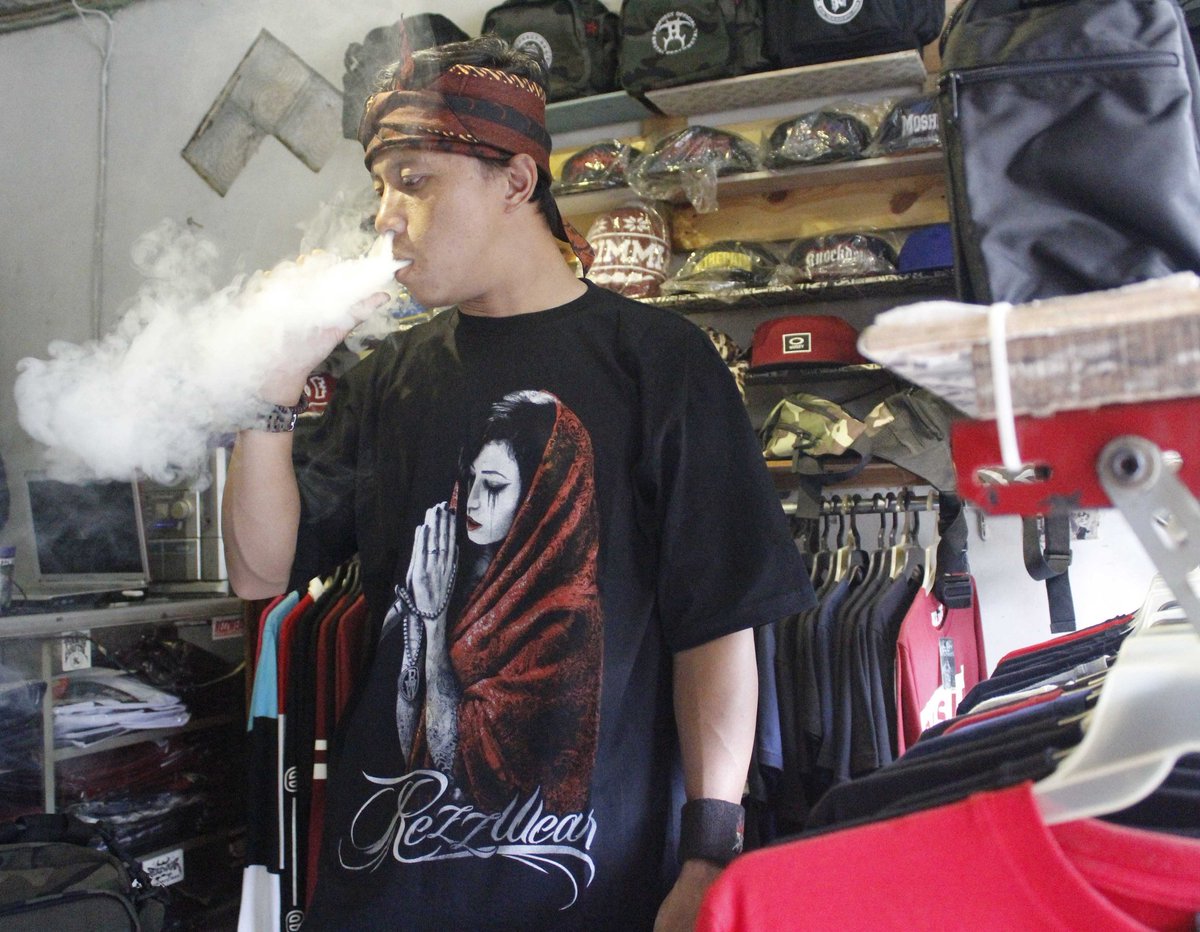 Ts REZZWEAR
Rp 110.000
REZZWEAR DISTRO 
.Jln sinarmukti. batujajar  
Pin D12C6FD0 
WA/sms 08997885450