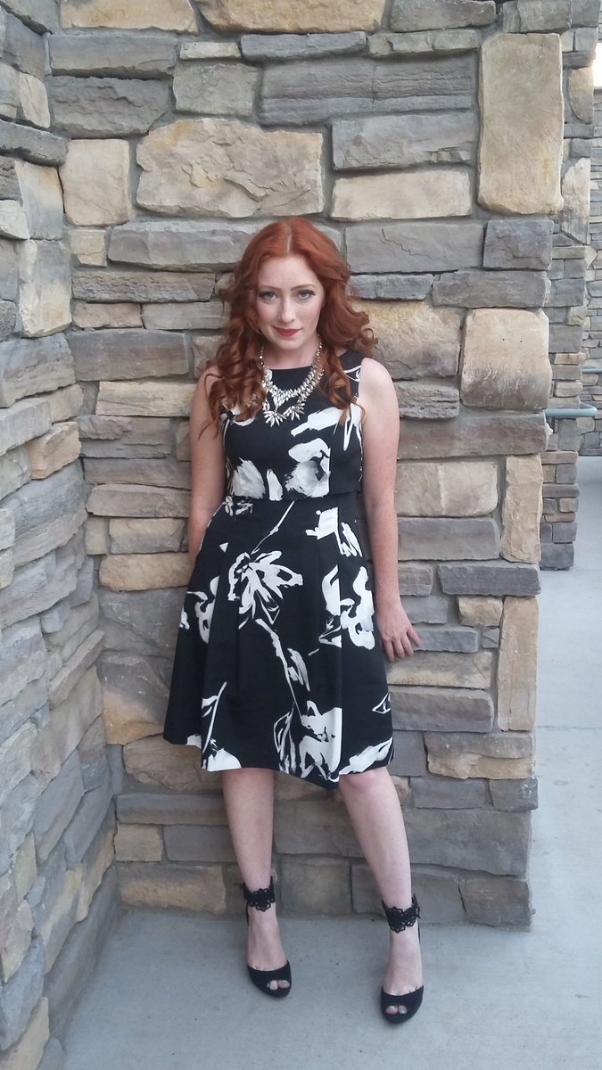 Sullivan_Holly1's tweet photo. Your Never full dress with out some heels👠 #fashiondaily #fashion #style #fashiondiaries #trendyclothes #cuteoutfits #fashiondaily #outfits https://t.co/02R25ktnuK