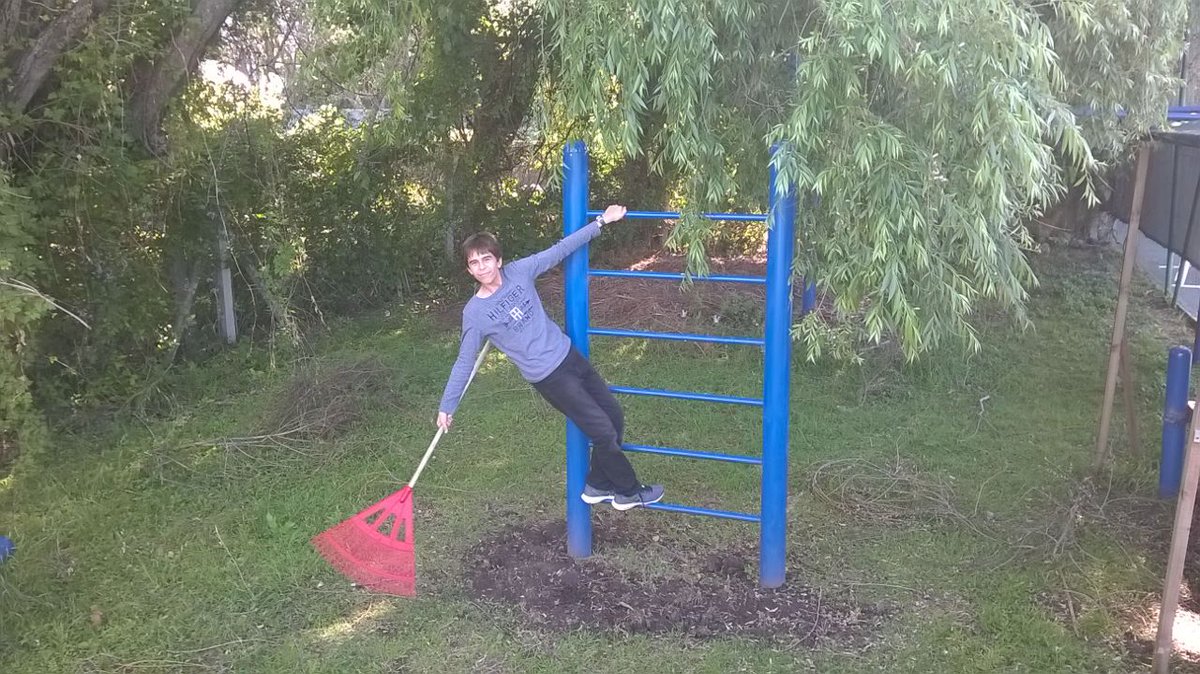Michelle_Joos's tweet photo. Come and nurture nature at Lincoln's "outside classroom"! 
#lincolngin #aelincoln https://t.co/gBbrR1yA0l