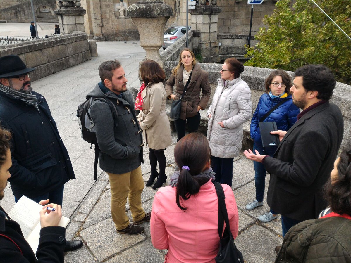 crea360_'s tweet photo. Aportando visiones sobre el futuro y la sostenibilidad de los centros urbanos en las ciudades.#Amarante @CityCentreDoc @URBACT https://t.co/ZgUY90vsd0