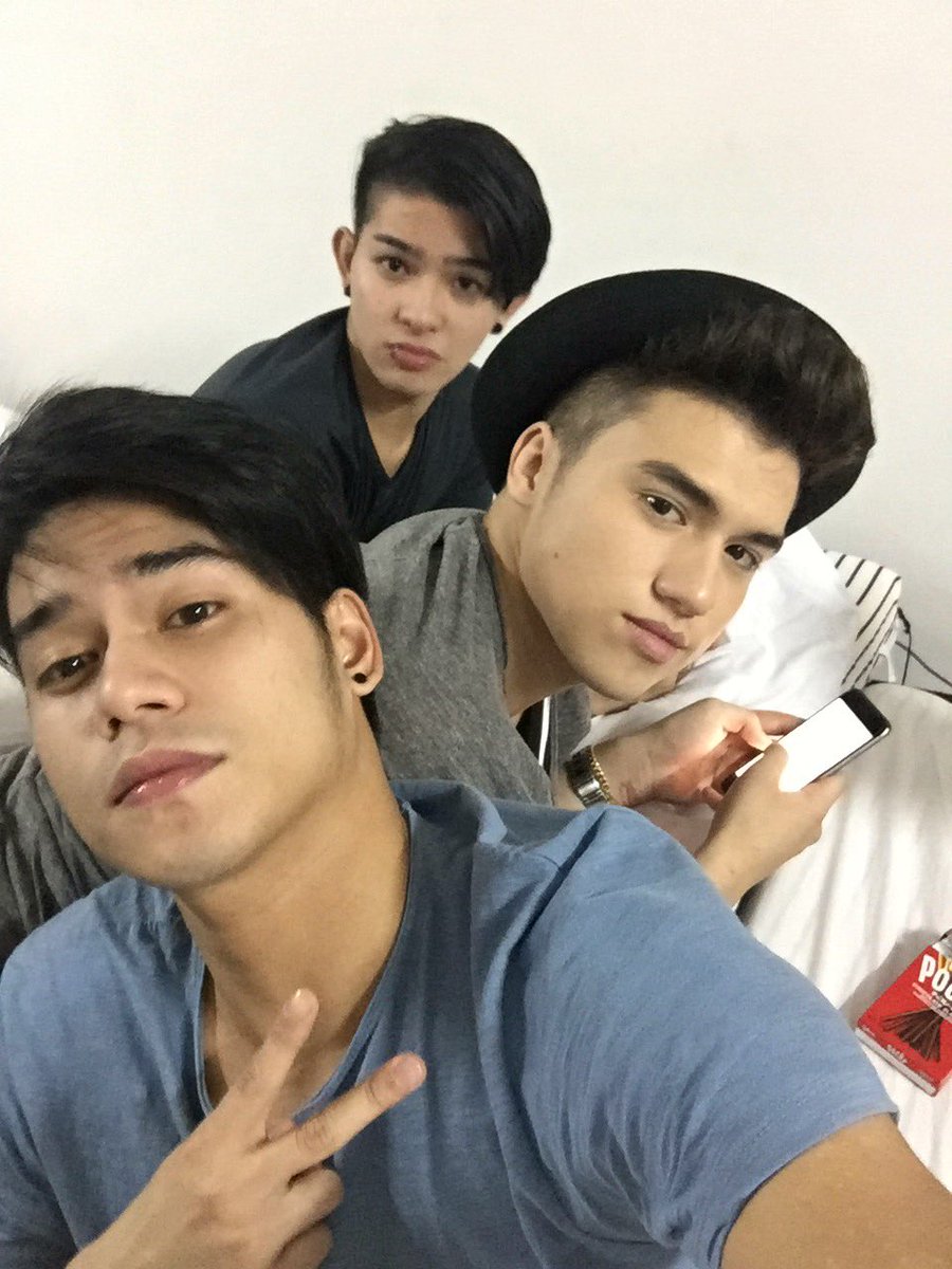 #AskMarJoao Keep tweeting brothaaas @boyband_joao <a href="/boyband_markus/">markus</a>