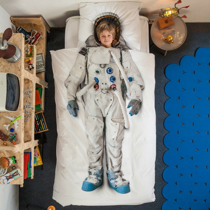 PureSermoneta's tweet photo. Land on the moon with @Snurkzzz 
Dreams come true with #PureSermoneta
More: https://t.co/MBD9jSXhui https://t.co/yvapZUDhYy
