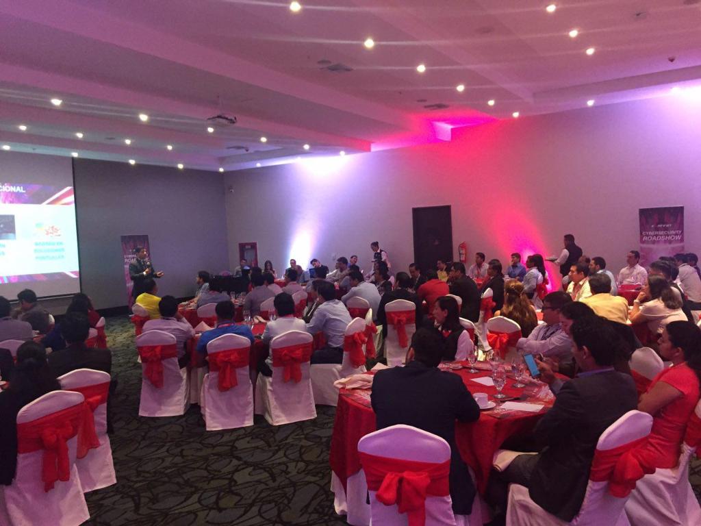 FortinetLATAM's tweet photo. ¡Bienvenidos! El Ecuador Roadshow 2016 es un foro sobre la ciberseguridad para ejecutivos de las empresas. #FCS16 https://t.co/6nvbcLTxjT
