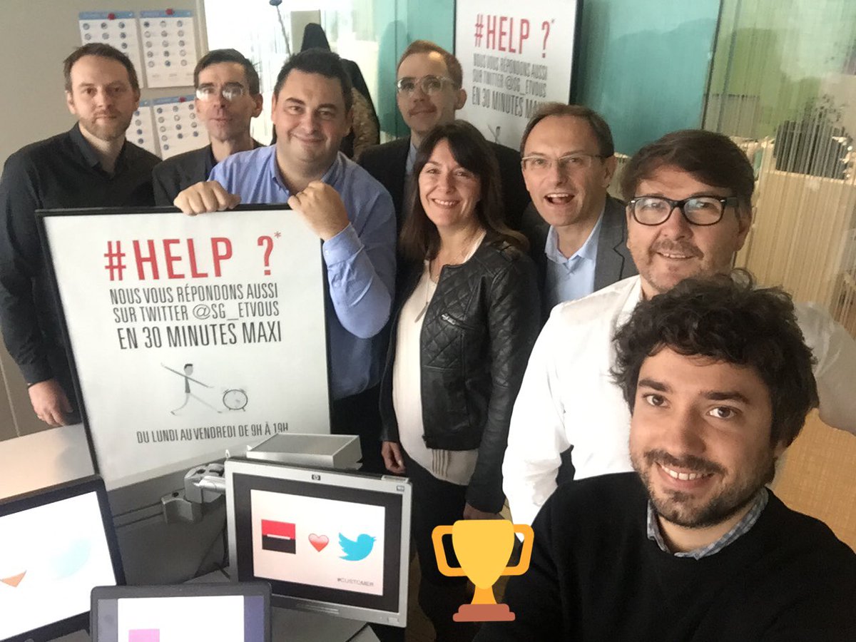 SG_etvous's tweet photo. Wow, Merci !! On partage ce #TwitterAwards #Customer avec les équipes Société Générale et nos clients 😀 #BecauseWeLoveSG #TeamSpirit https://t.co/IMxQybVOPO