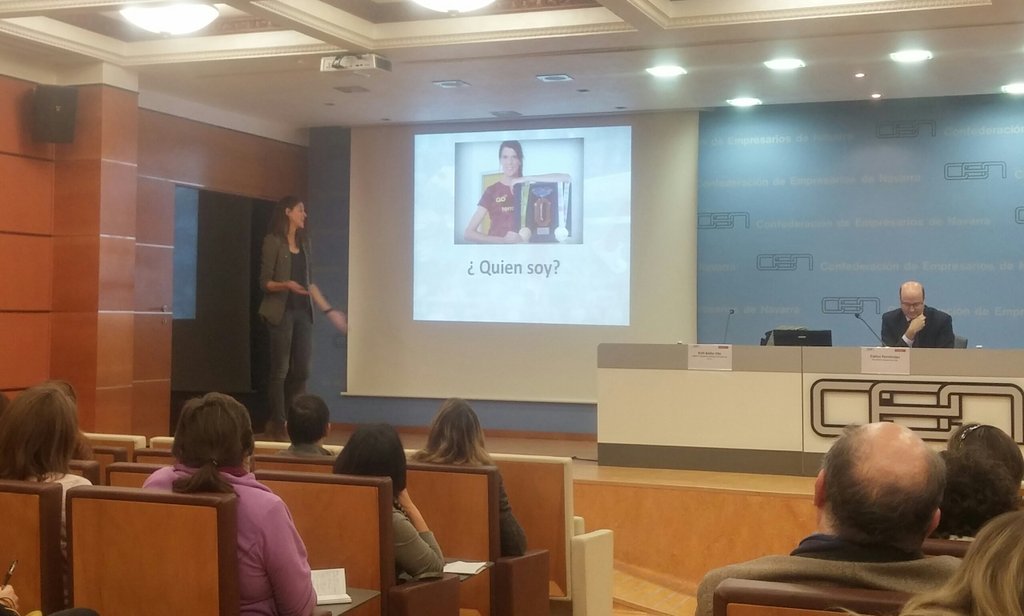 Escuchando a #RuthBeitia en <a href="/CEN_Navarra/">CEN</a> #Liderazgo <a href="/desafioempresas/">Desafío Empresas Enpresa Erronka</a>