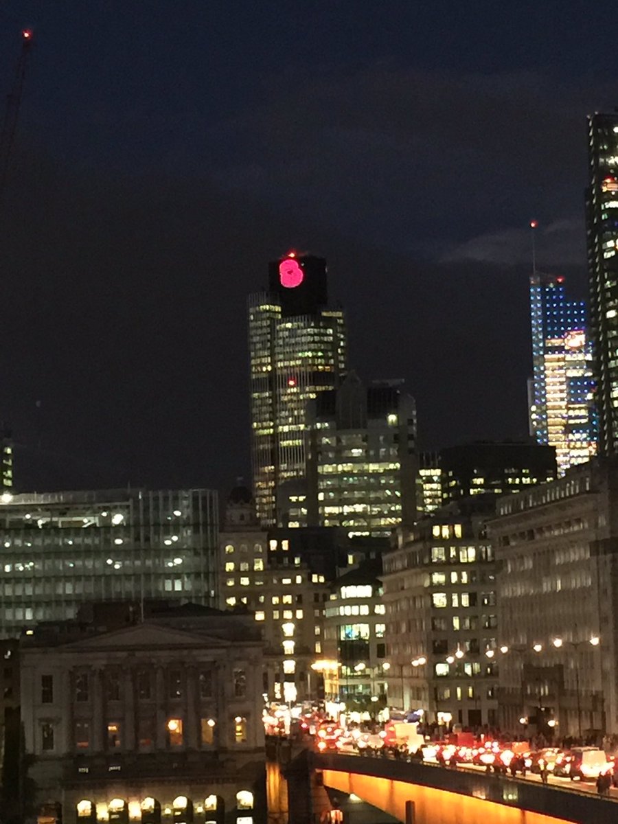 SOLA_GROUP's tweet photo. The picture does absolutely not do this justice but this is a poppy at the top of Tower 42 which we can see from our balcony #Tower42 #poppy https://t.co/pjbvhpFZer