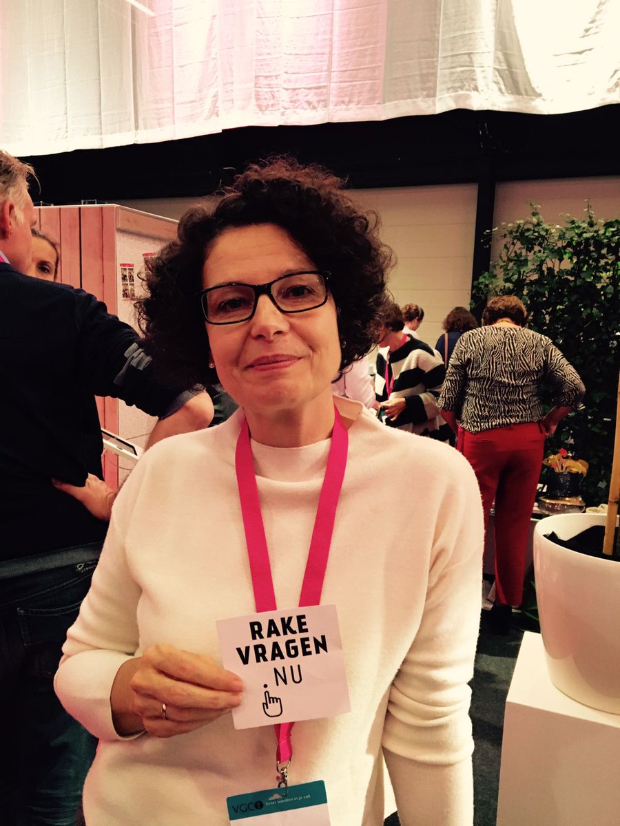En ook Eni Becker stelt #rakevragen. Kom morgen ook naar de e-market op 't VGCt Najaarscongres 2016! #vgctnjc
