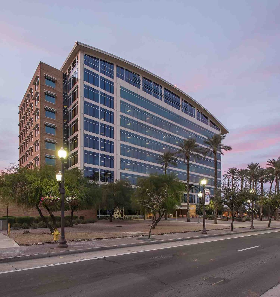 The former US Airways bldg in Tempe is getting a new moniker, 1,500 employees, and a $34M remodel 
bizj.us/1oxyc1