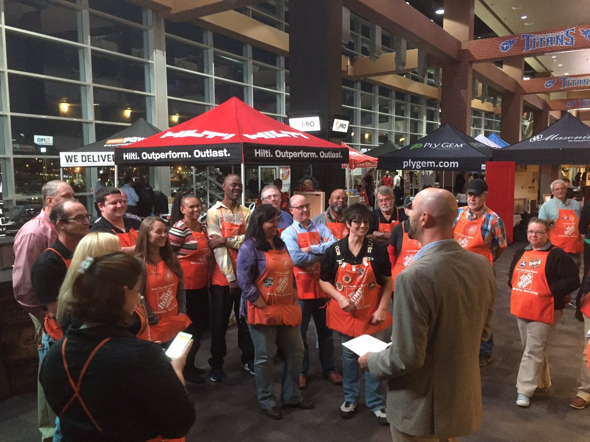 Ready to rock in Nissan stadium! #homedepot #hdpro @JeremyStrizTHD @jrieves <a href="/BrockDarby1/">@BrockDarby</a> <a href="/mattgiampapa59/">Matt Giampapa</a>