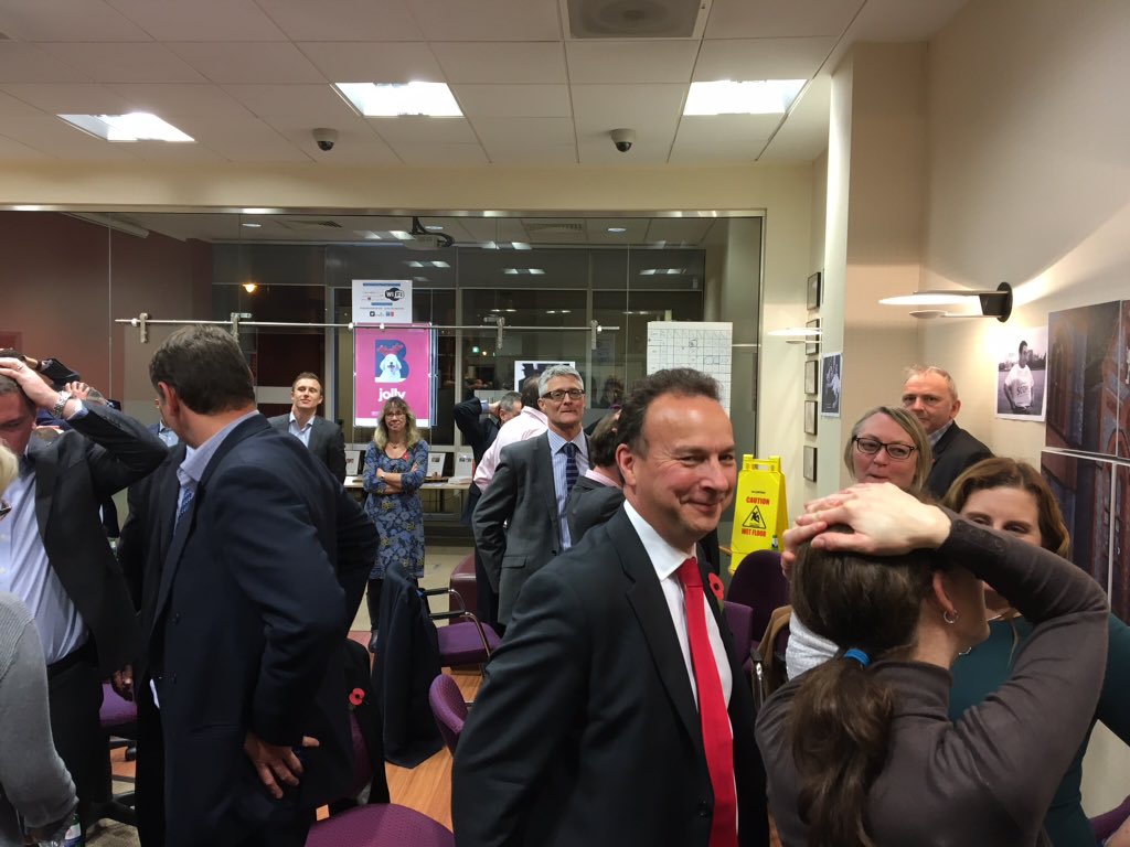 cb_rdg's tweet photo. @links2leads and Hewetts thanks for attending my last ever @hospiceuk @clydesdalebank . hope you enjoyed it. You made it fun for me #4isfine https://t.co/4xLAWEfbwp