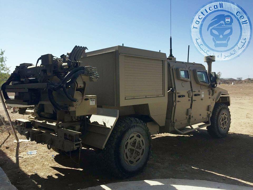 العراق يستلم 225 عربه عسكريه نوع VAMTAC ST5 Cw7C31BXAAAQOrZ