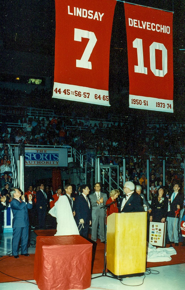 red wings retired numbers