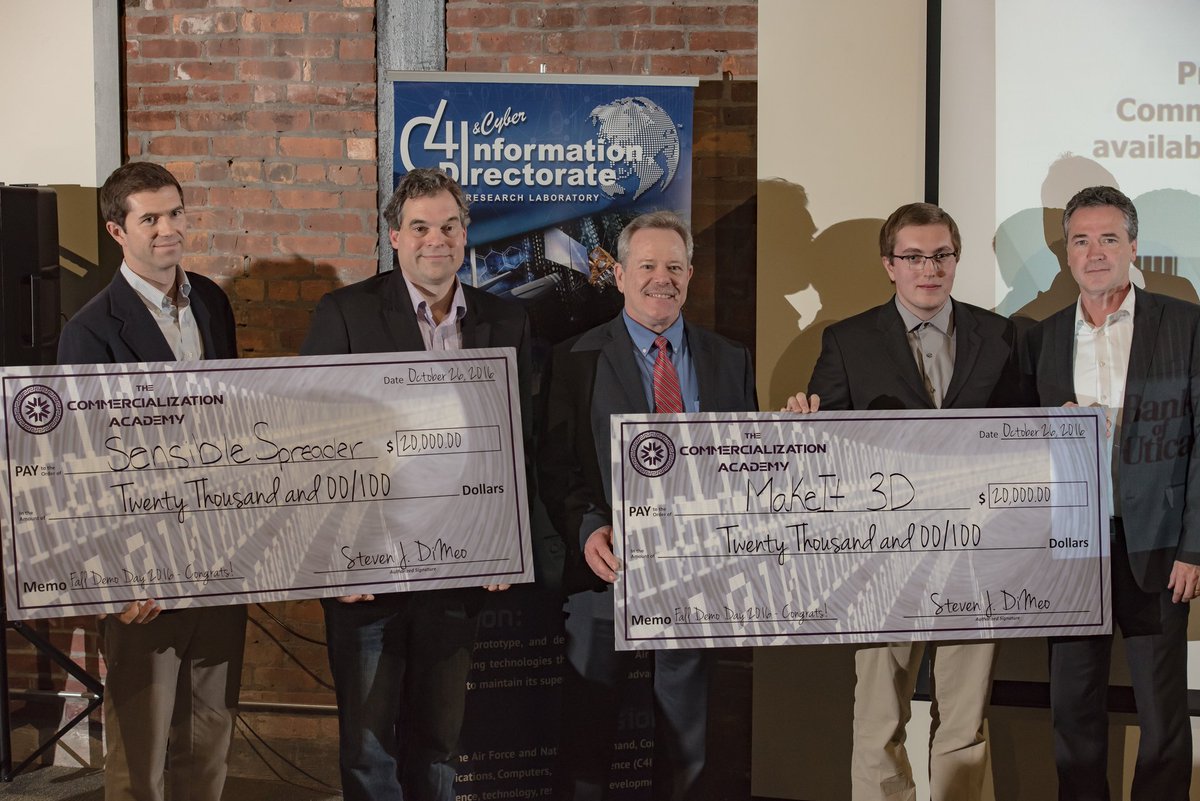 WasabiVentures's tweet photo. These founders won $20,000 each at the Fall 2016 @AFRLCommAcademy Demo Day: https://t.co/jpCaUDw1fm @MakeIt3Dee @SensibleSpreadR https://t.co/Hco4e2yhrn