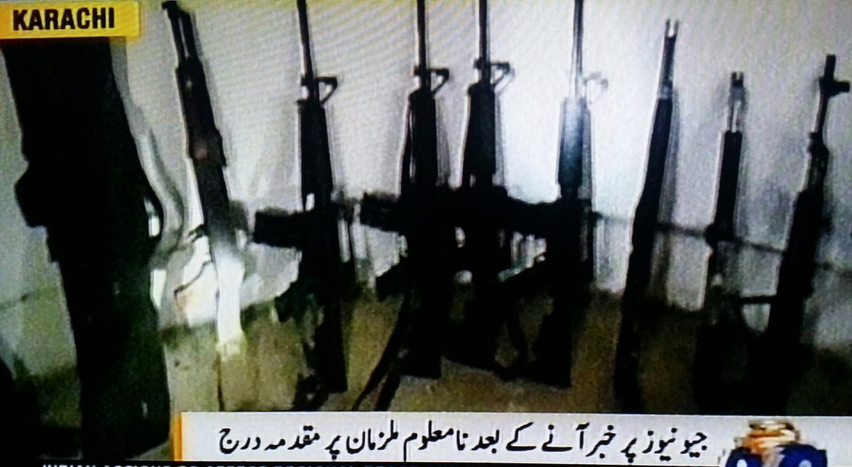 WaseemAzmet's tweet photo. نثار مورائی کےگھر سے 6 سب مشین گنیں, 9 رائفلیں برآمد کر کےرپورٹ لکھی گئی کہ اسلحہ کوڑے کےڈھیر سے ملا
اینٹ سے اینٹ بجانے کا مطلب اب سمجھ آیا؟ https://t.co/ThAjU68FVr