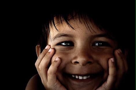 “İyiliğe sevdalı bir yürek bizimkisi, yeryüzüne sevdalı, bir tebessüme sevdalı..."🌸
#İyiGecelerYeryüzü