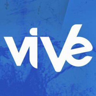 hyle_10's tweet photo. 13 años de la mano del Poder Popular #13AniversariosConVive https://t.co/3WSsG2XIoJ