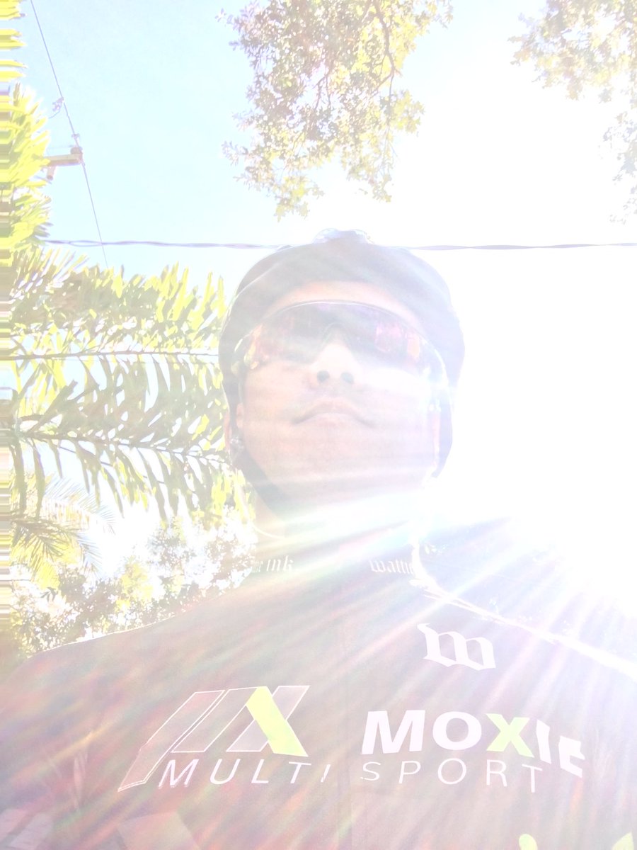 3 day weekend coming up! Who's gonna be out riding? <a href="/gq_6/">*</a> @wattieink 📸 <a href="/bpalas/">Bryan Palas</a>  #findyourmoxie #nofilter #cycling #ironman #offseason