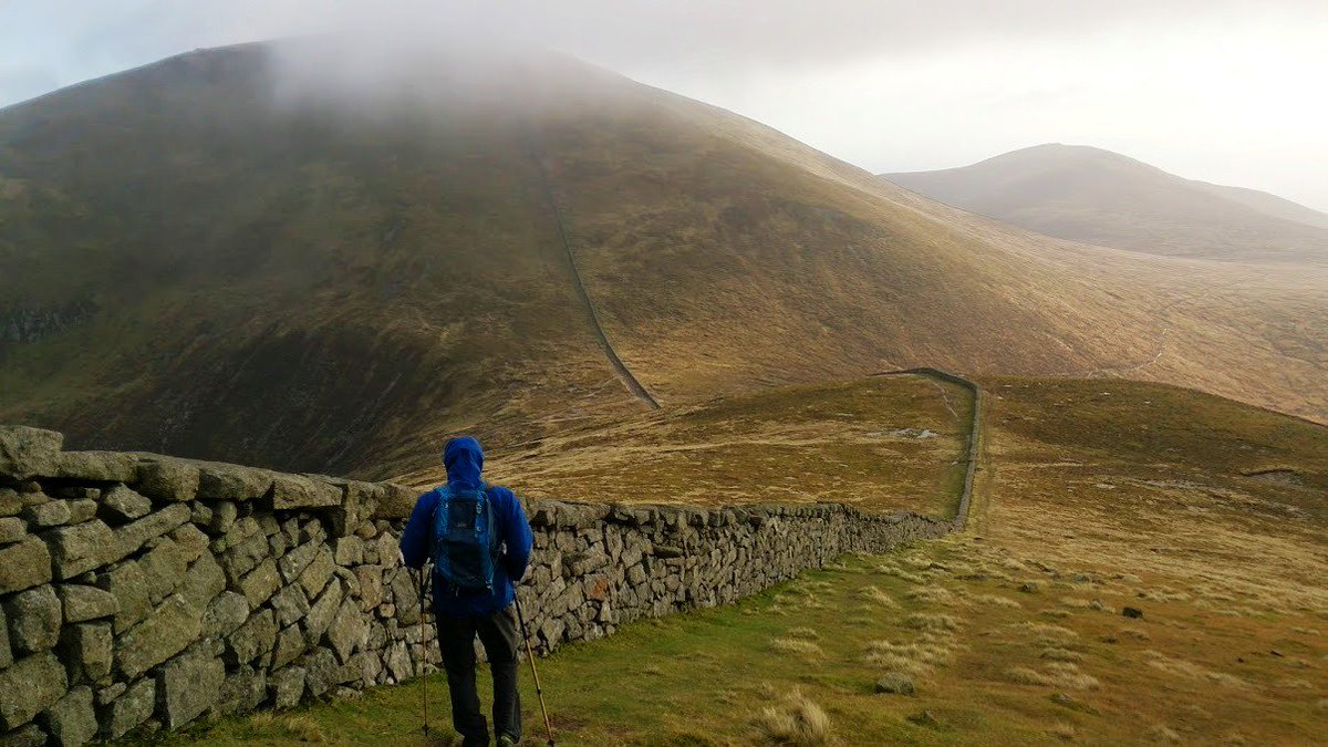 mnttrailsie's tweet photo. Some stunning views of the #Mourne Mountains skyline on a bright, cold and blustery day. 
@EnjoyTheMournes @visitmourne 
#JoinTheAdventure https://t.co/O5tfOW0m7F