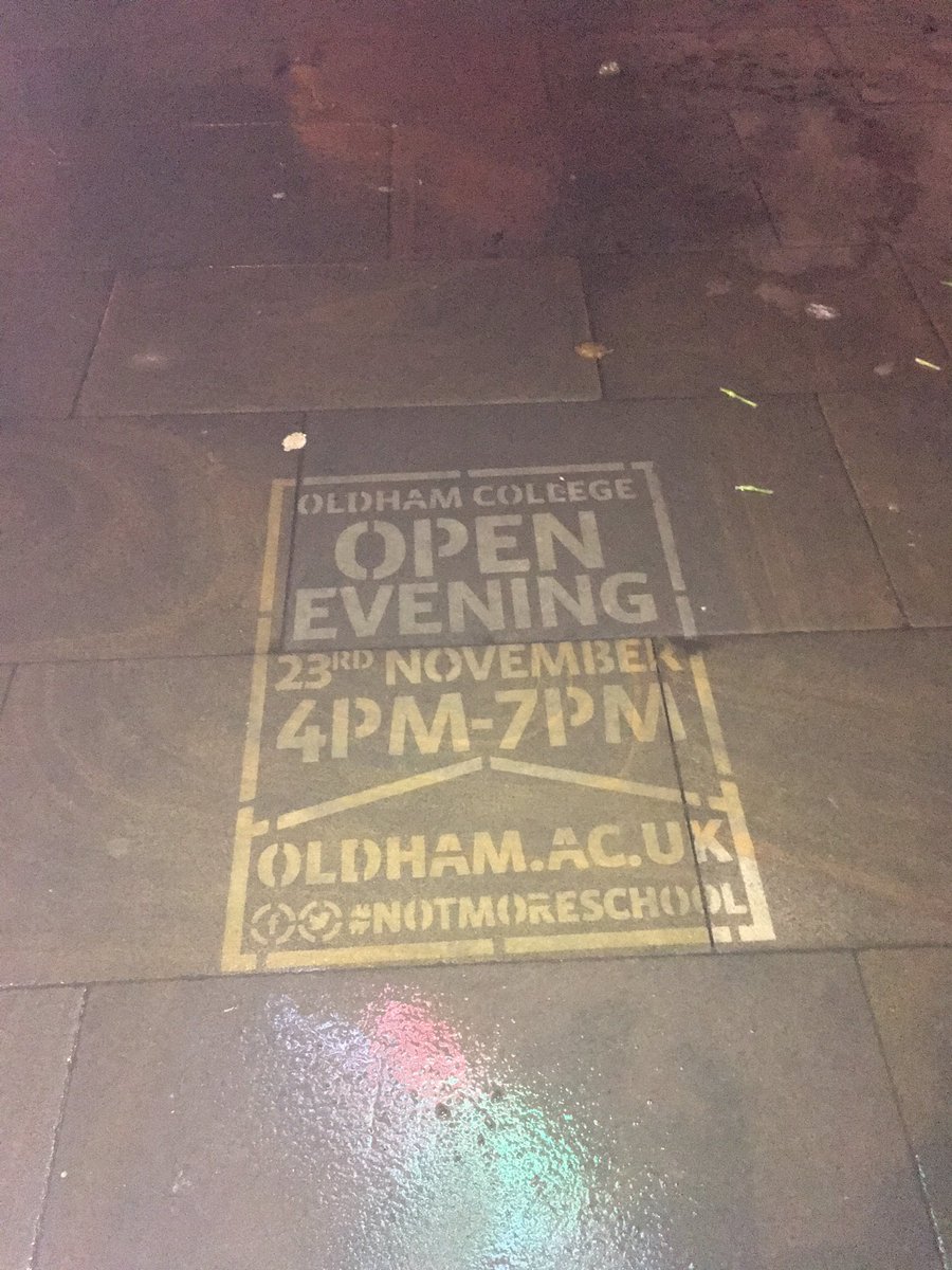 CleanAbsolute's tweet photo. Clean ads going out in Oldham tonight for Oldham College #notmoreschool #OldhamHour https://t.co/P4ODLJiLUl