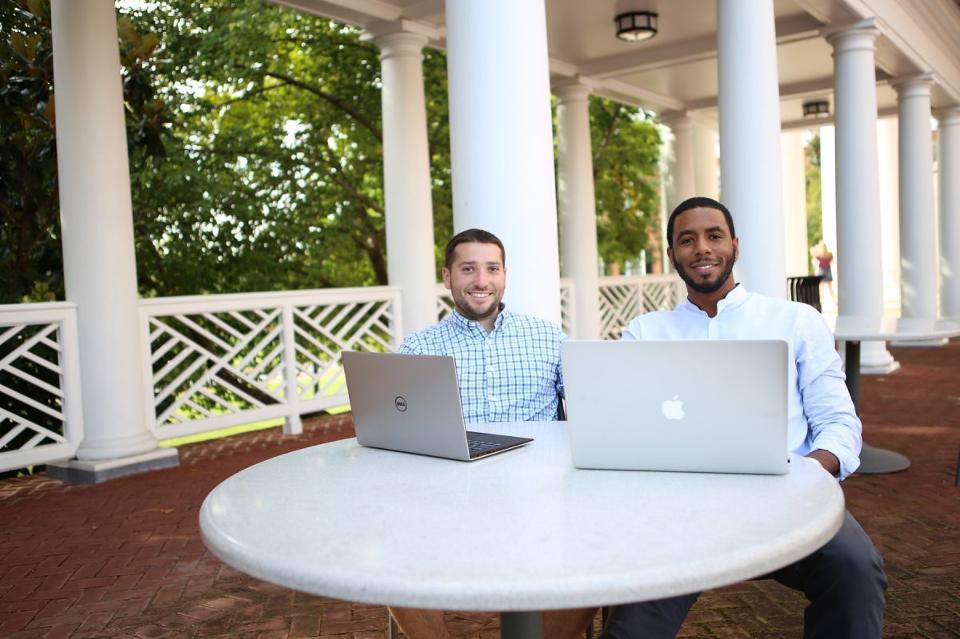 dardenEship's tweet photo. Pros + Cons of Starting a Biz in B-School by @DardenMBA students + @iLabAtUVA venture founders @Forbes https://t.co/flbsPCno9o https://t.co/kOsKF3lfoO