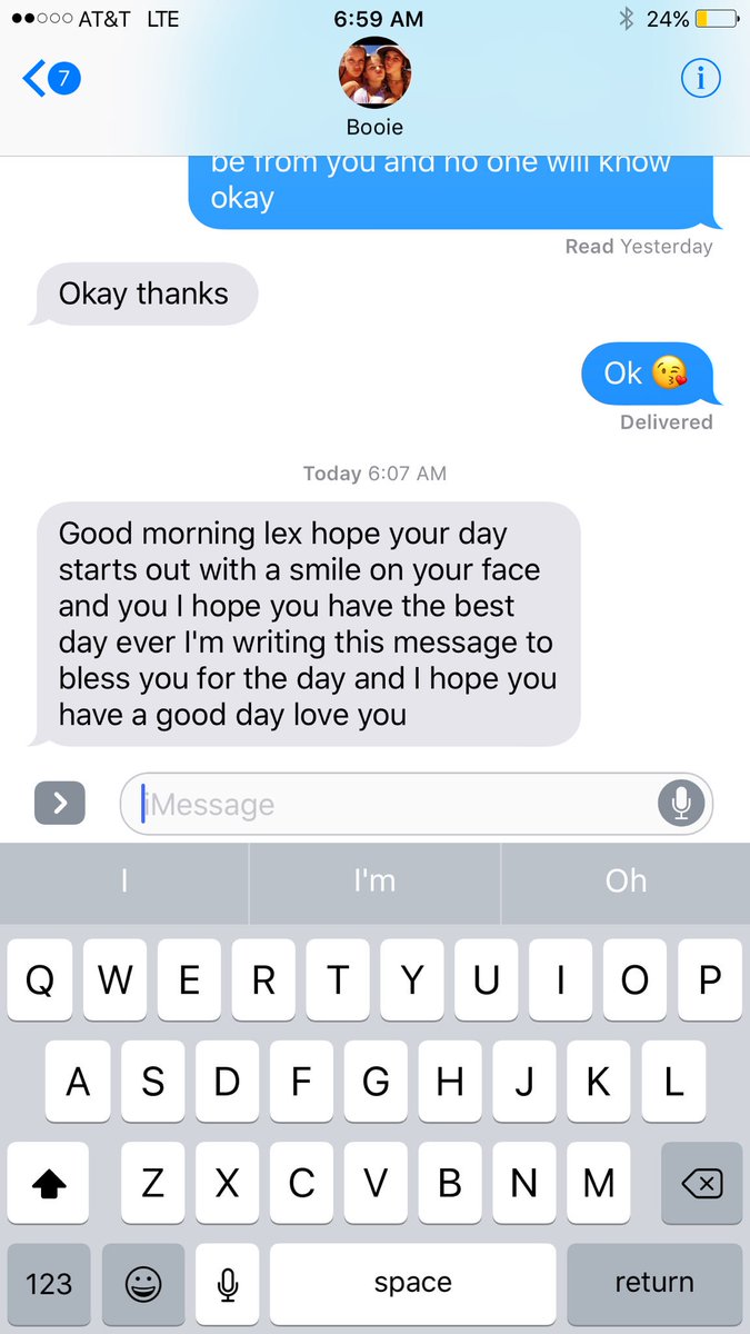 danielson_lexi's tweet photo. Booie> 😍😭 https://t.co/zqDtjKVyNi