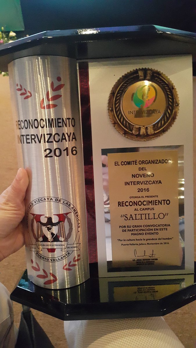 VizcayaSaltillo's tweet photo. Reconocimiento a campus #Saltillo por ser el campus con mayor asistencia a #InterVizcaya 2016 en @PuertoVallarta https://t.co/nI8llxBGOS